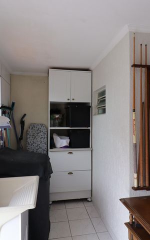 Casa à venda com 250m², 3 quartos e 3 vagasÁrea de Serviço