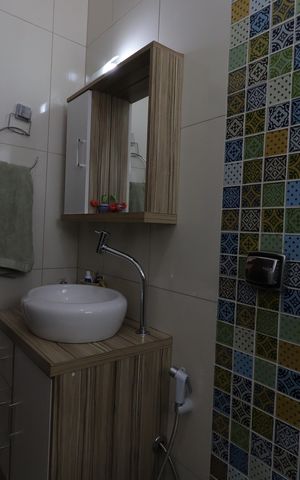 Casa à venda com 250m², 3 quartos e 3 vagasBanheiro