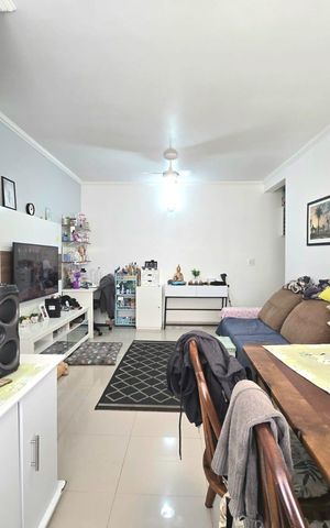 Apartamento à venda com 83m², 2 quartos e 1 vaga Apartamento à venda com 83m², 2 quartos e 1 vagaSala
