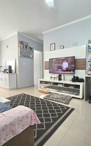 Apartamento à venda com 83m², 2 quartos e 1 vaga Apartamento à venda com 83m², 2 quartos e 1 vagaSala