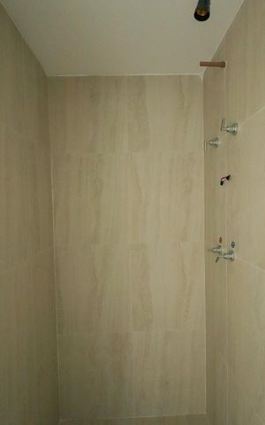 Apartamento à venda com 94m², 2 quartos e 2 vagas Apartamento à venda com 94m², 2 quartos e 2 vagasBanheiro Suíte 1