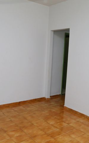 Casa à venda com 206m², 5 quartos e 3 vagasSala