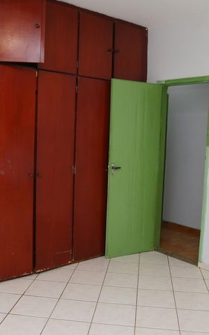 Casa à venda com 206m², 5 quartos e 3 vagasQuarto 1