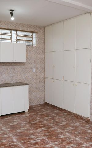 Casa à venda com 206m², 5 quartos e 3 vagasCozinha