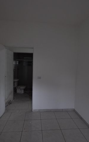 Casa para alugar com 44m², 1 quarto e sem vagaQuarto 