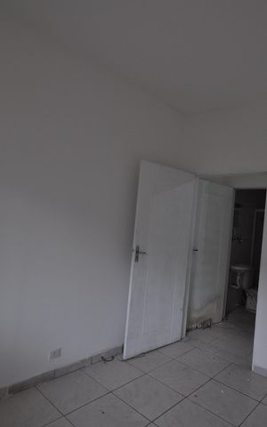 Casa para alugar com 44m², 1 quarto e sem vagaQuarto 