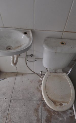 Casa para alugar com 44m², 1 quarto e sem vagaBanheiro