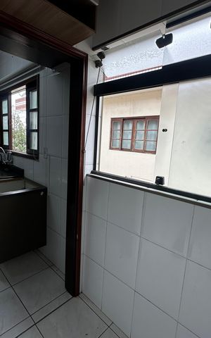 Casa para alugar com 82m², 3 quartos e 1 vagaÁrea de Serviço