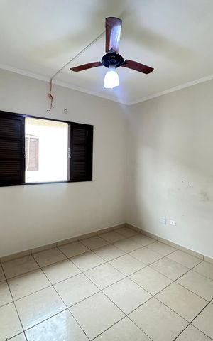 Casa para alugar com 82m², 3 quartos e 1 vagaQuarto 2
