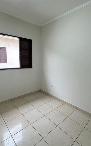 Casa para alugar com 82m², 3 quartos e 1 vagaQuarto 1