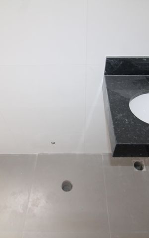Apartamento para alugar com 50m², 2 quartos e sem vagaBanheiro