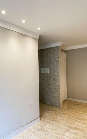 Apartamento à venda com 42m², 2 quartos e sem vaga Apartamento à venda com 42m², 2 quartos e sem vagaSala