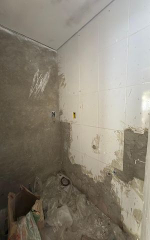 Casa de condomínio à venda com 250m², 4 quartos e 3 vagas Casa de condomínio à venda com 250m², 4 quartos e 3 vagasLavabo