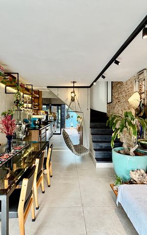 Casa para alugar com 140m², 2 quartos e 1 vaga Casa para alugar com 140m², 2 quartos e 1 vagaSala