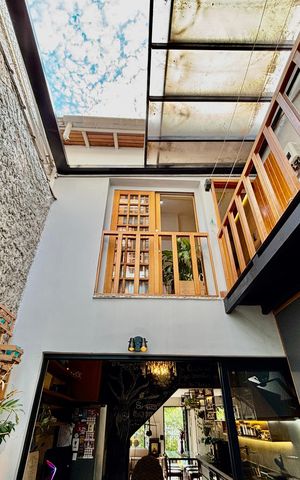 Casa para alugar com 140m², 2 quartos e 1 vaga Casa para alugar com 140m², 2 quartos e 1 vagaJardim interno