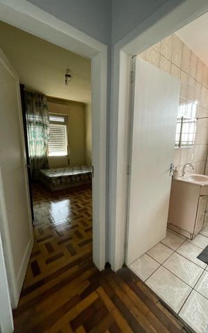 Casa à venda com 319m², 3 quartos e 1 vaga Casa à venda com 319m², 3 quartos e 1 vagaQuarto