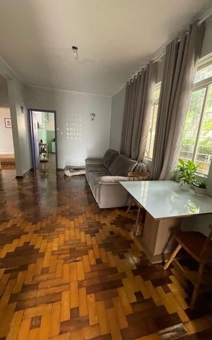 Casa à venda com 319m², 3 quartos e 1 vaga Casa à venda com 319m², 3 quartos e 1 vagaSala