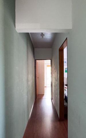 Casa à venda com 249m², 5 quartos e 2 vagasAcesso - Casa 3