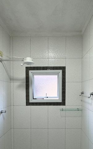 Casa à venda com 249m², 5 quartos e 2 vagasBanheiro Social - Casa 2