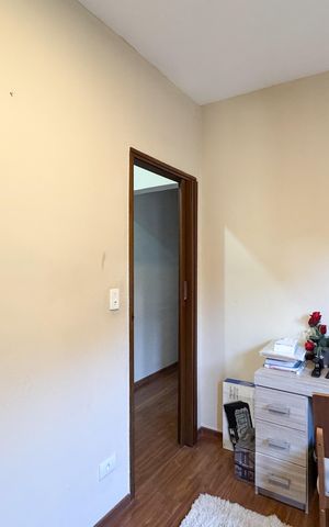 Casa à venda com 249m², 5 quartos e 2 vagasQuarto 1 - Casa 2