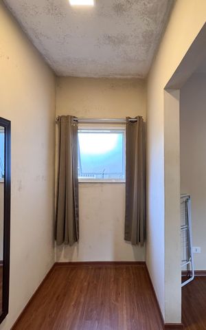 Casa à venda com 249m², 5 quartos e 2 vagasCloset 