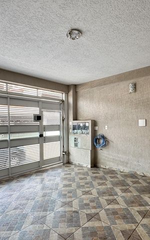 Casa à venda com 249m², 5 quartos e 2 vagasGaragem