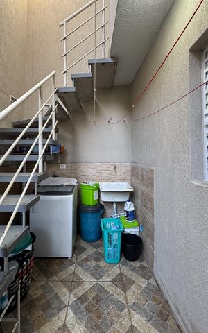 Casa à venda com 249m², 5 quartos e 2 vagasÁrea de Serviço - Casa 1