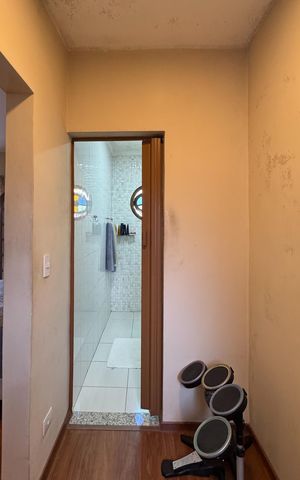 Casa à venda com 249m², 5 quartos e 2 vagasCloset 
