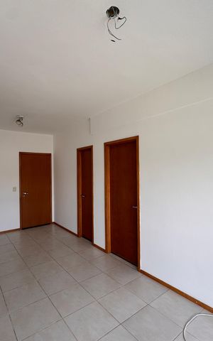 Apartamento à venda com 85m², 3 quartos e 1 vaga Apartamento à venda com 85m², 3 quartos e 1 vagaSala