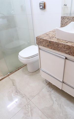 Casa para alugar com 230m², 4 quartos e 5 vagasBanheiro Social