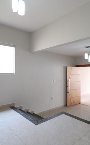 Casa para alugar com 230m², 4 quartos e 5 vagasSala