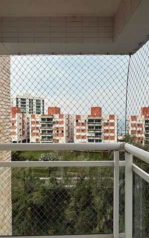 Apartamento para alugar com 158m², 3 quartos e 3 vagas Apartamento para alugar com 158m², 3 quartos e 3 vagasVaranda