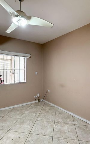 Casa para alugar com 90m², 3 quartos e 1 vaga Casa para alugar com 90m², 3 quartos e 1 vagaSala