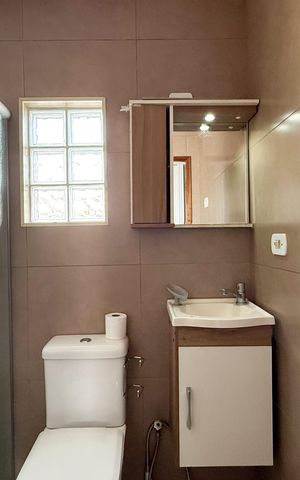 Casa para alugar com 90m², 3 quartos e 1 vaga Casa para alugar com 90m², 3 quartos e 1 vagaBanheiro
