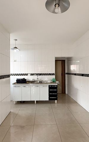 Casa para alugar com 90m², 3 quartos e 1 vaga Casa para alugar com 90m², 3 quartos e 1 vagaCozinha