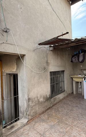 Casa para alugar com 90m², 3 quartos e 1 vaga Casa para alugar com 90m², 3 quartos e 1 vagaÁrea de Serviço