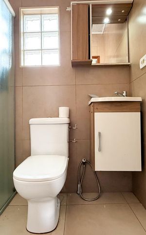 Casa para alugar com 90m², 3 quartos e 1 vaga Casa para alugar com 90m², 3 quartos e 1 vagaBanheiro