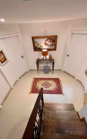 Apartamento à venda com 492m², 4 quartos e 3 vagas Apartamento à venda com 492m², 4 quartos e 3 vagasCorredor