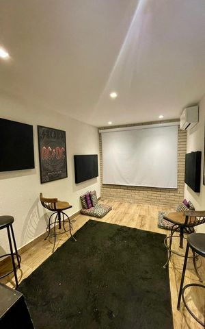 Apartamento à venda com 492m², 4 quartos e 3 vagas Apartamento à venda com 492m², 4 quartos e 3 vagasSala