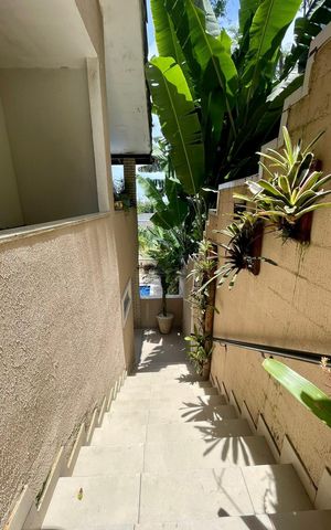 Apartamento à venda com 492m², 4 quartos e 3 vagas Apartamento à venda com 492m², 4 quartos e 3 vagasÁrea externa