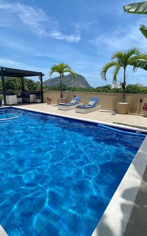Apartamento à venda com 492m², 4 quartos e 3 vagas Apartamento à venda com 492m², 4 quartos e 3 vagasÁrea externa