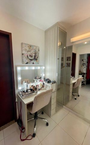 Apartamento à venda com 492m², 4 quartos e 3 vagas Apartamento à venda com 492m², 4 quartos e 3 vagasEscritório