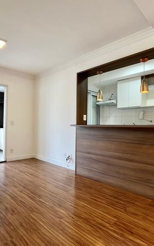 Apartamento para alugar com 74m², 2 quartos e 1 vaga Apartamento para alugar com 74m², 2 quartos e 1 vagaSala