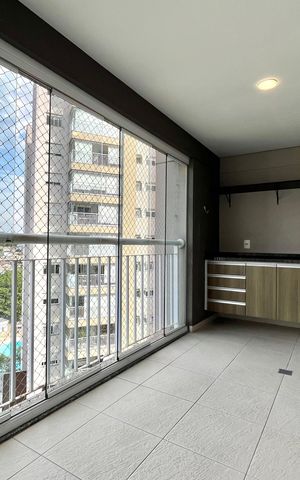Apartamento para alugar com 74m², 2 quartos e 1 vaga Apartamento para alugar com 74m², 2 quartos e 1 vagaVaranda