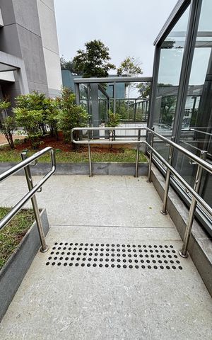 Apartamento à venda com 73m², 2 quartos e 2 vagas Apartamento à venda com 73m², 2 quartos e 2 vagasPiso Tátil