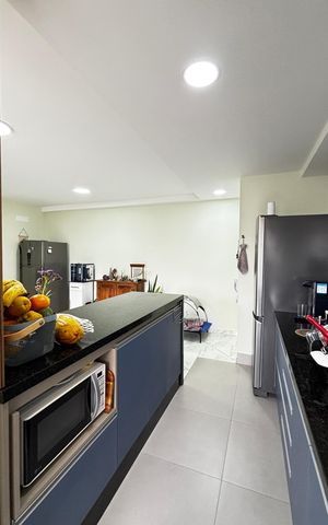 Apartamento à venda com 73m², 2 quartos e 2 vagas Apartamento à venda com 73m², 2 quartos e 2 vagasCozinha