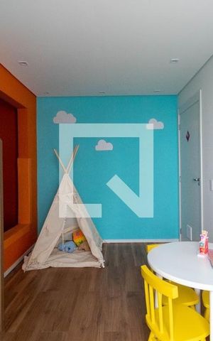 Apartamento à venda com 60m², 2 quartos e sem vaga Apartamento à venda com 60m², 2 quartos e sem vagaCondomínio