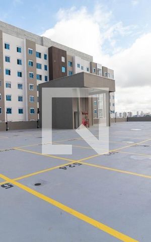 Apartamento à venda com 60m², 2 quartos e sem vaga Apartamento à venda com 60m², 2 quartos e sem vagaCondomínio