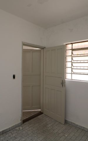 Casa para alugar com 250m², 2 quartos e 3 vagasQuarto de Serviço