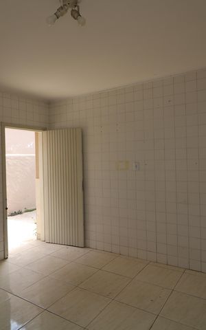 Casa para alugar com 250m², 2 quartos e 3 vagas Casa para alugar com 250m², 2 quartos e 3 vagasCozinha